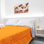 Colours & Rooms, Verelite Apartamento Sanremo