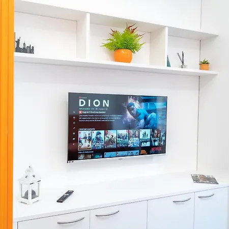 Colours & アパート *