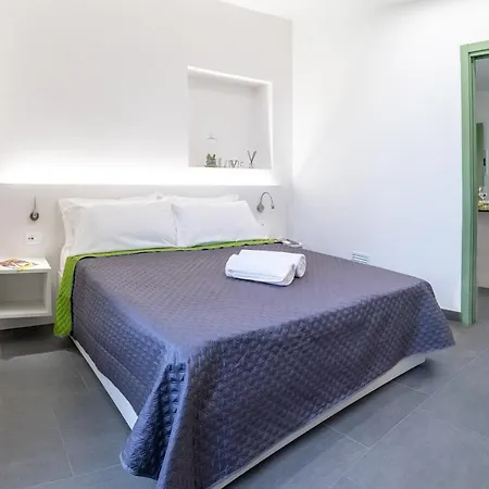 Colours Apartments&rooms *