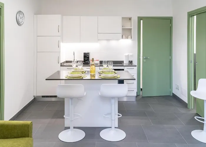 Colours & Apartment *